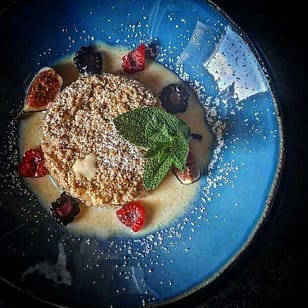 Paul Watters - Apple Crumble