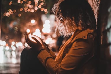 Explore the emotional impact of holding grudges and discover effective strategies to release resentment. Insights by Susan Leigh, Counsellor and Hypnotherapist.